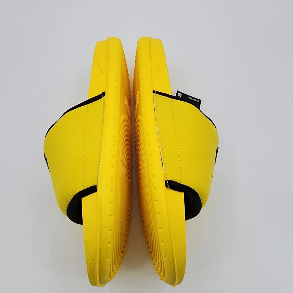 Nike Kobe Off Court Slides Mens 10 Lightning Yellow Black Mamba Logo Sandal‎ NEW